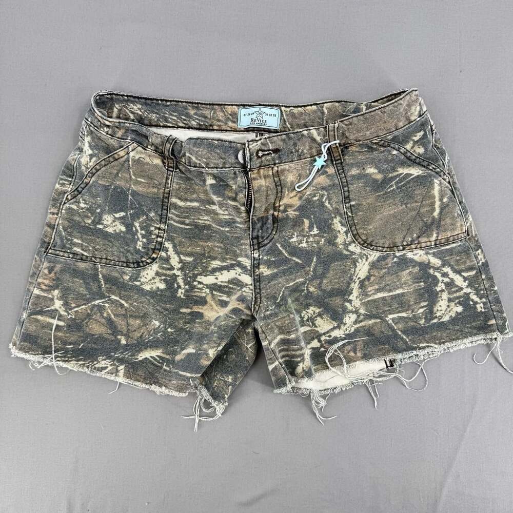 Revice Los Angeles Camouflage Print Raw Hem Shorts
